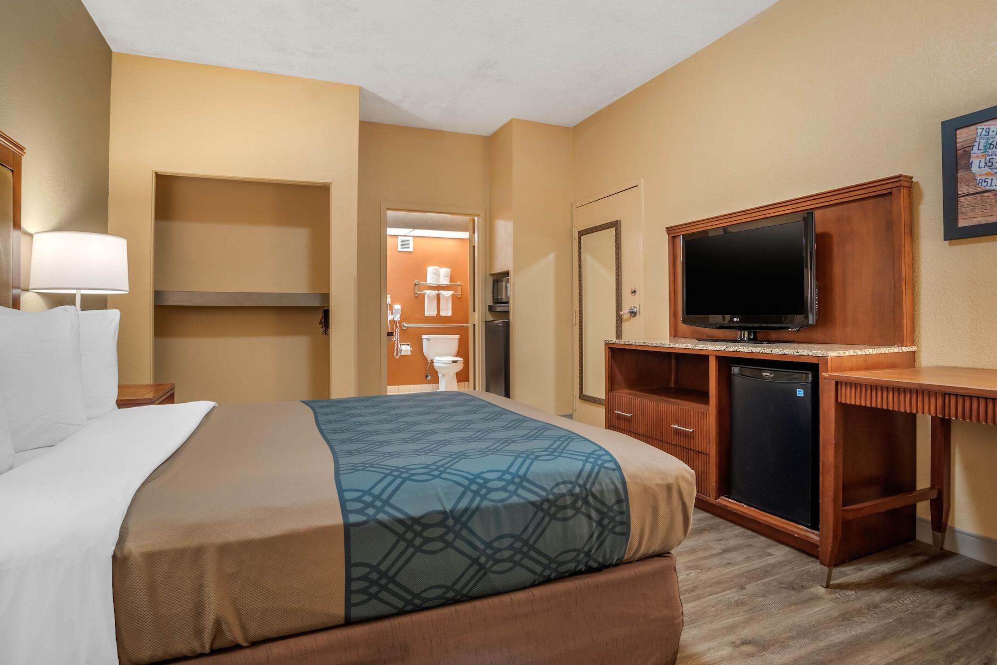Econo Lodge Inn & Suites Foley-North Gulf Shores Exterior foto