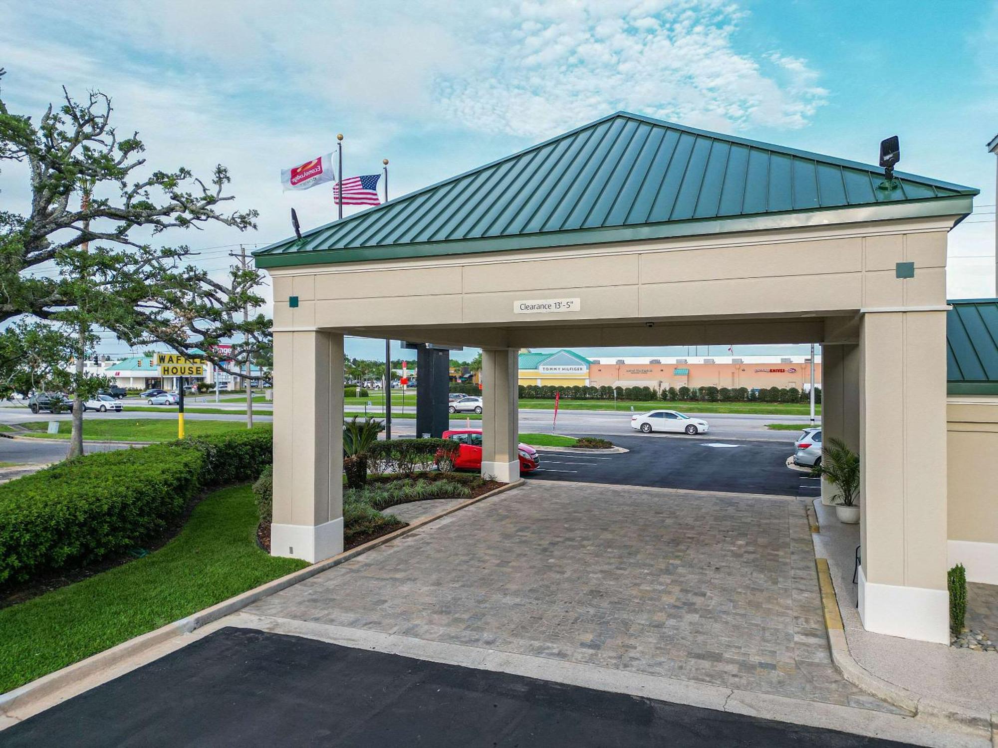 Econo Lodge Inn & Suites Foley-North Gulf Shores Exterior foto