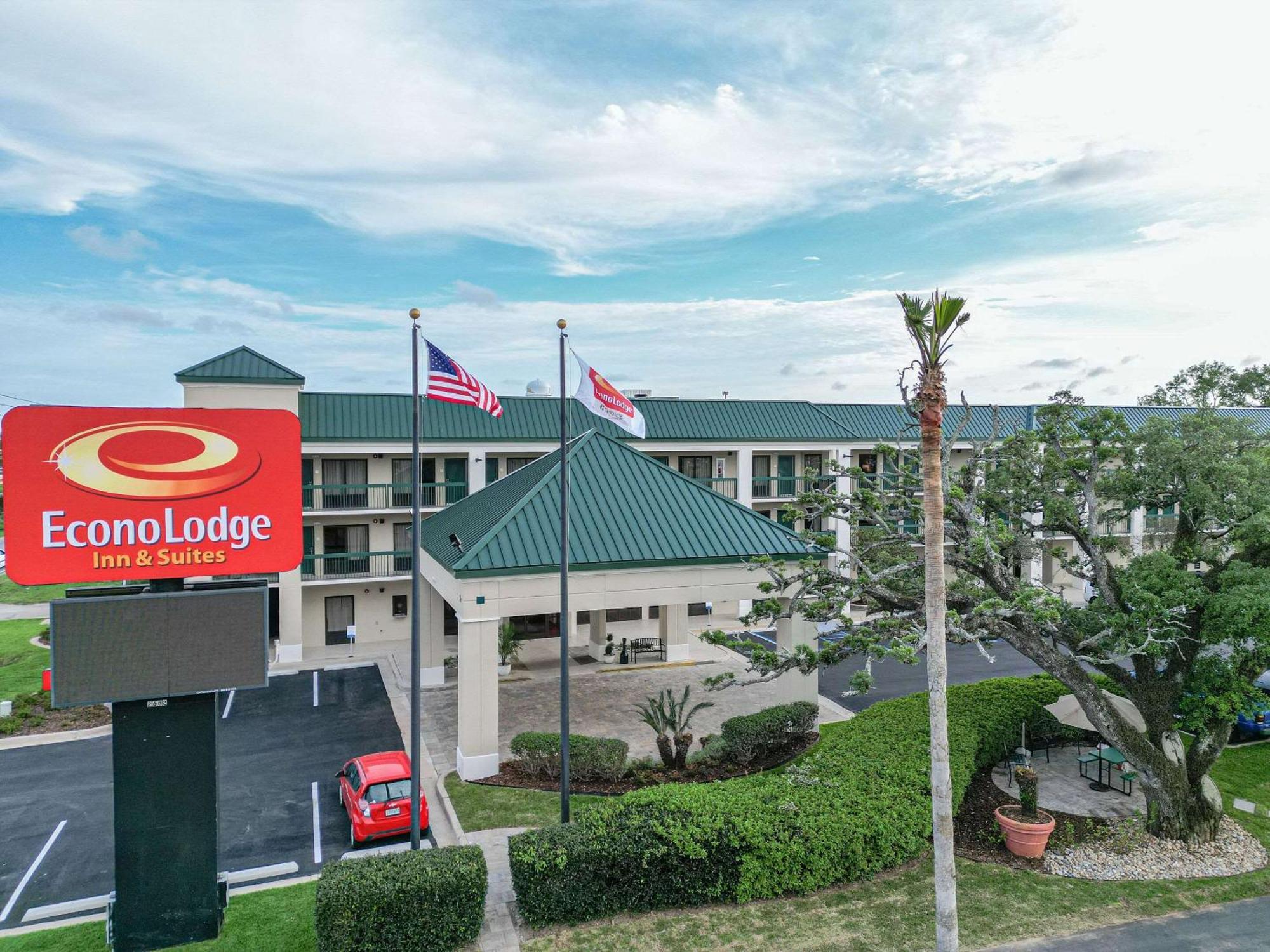 Econo Lodge Inn & Suites Foley-North Gulf Shores Exterior foto